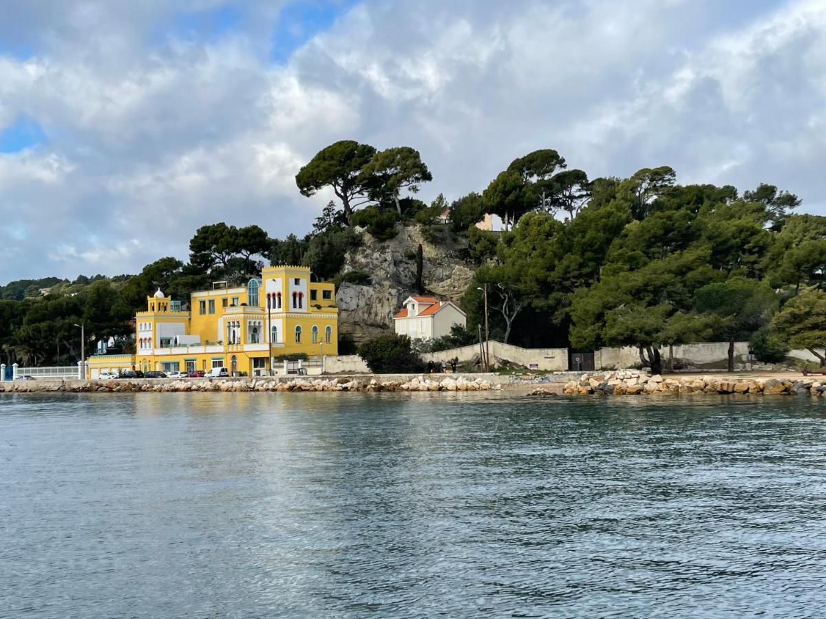 Au Coeur Du Vieux Toulon Au Calme Appartement Renove Climatise Confortable Etage Eleve Avec Ascenseur Proche Parking Et Toutes Commodites Exteriör bild