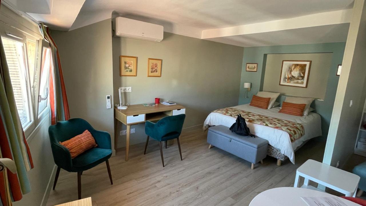 Au Coeur Du Vieux Toulon Au Calme Appartement Renove Climatise Confortable Etage Eleve Avec Ascenseur Proche Parking Et Toutes Commodites Exteriör bild
